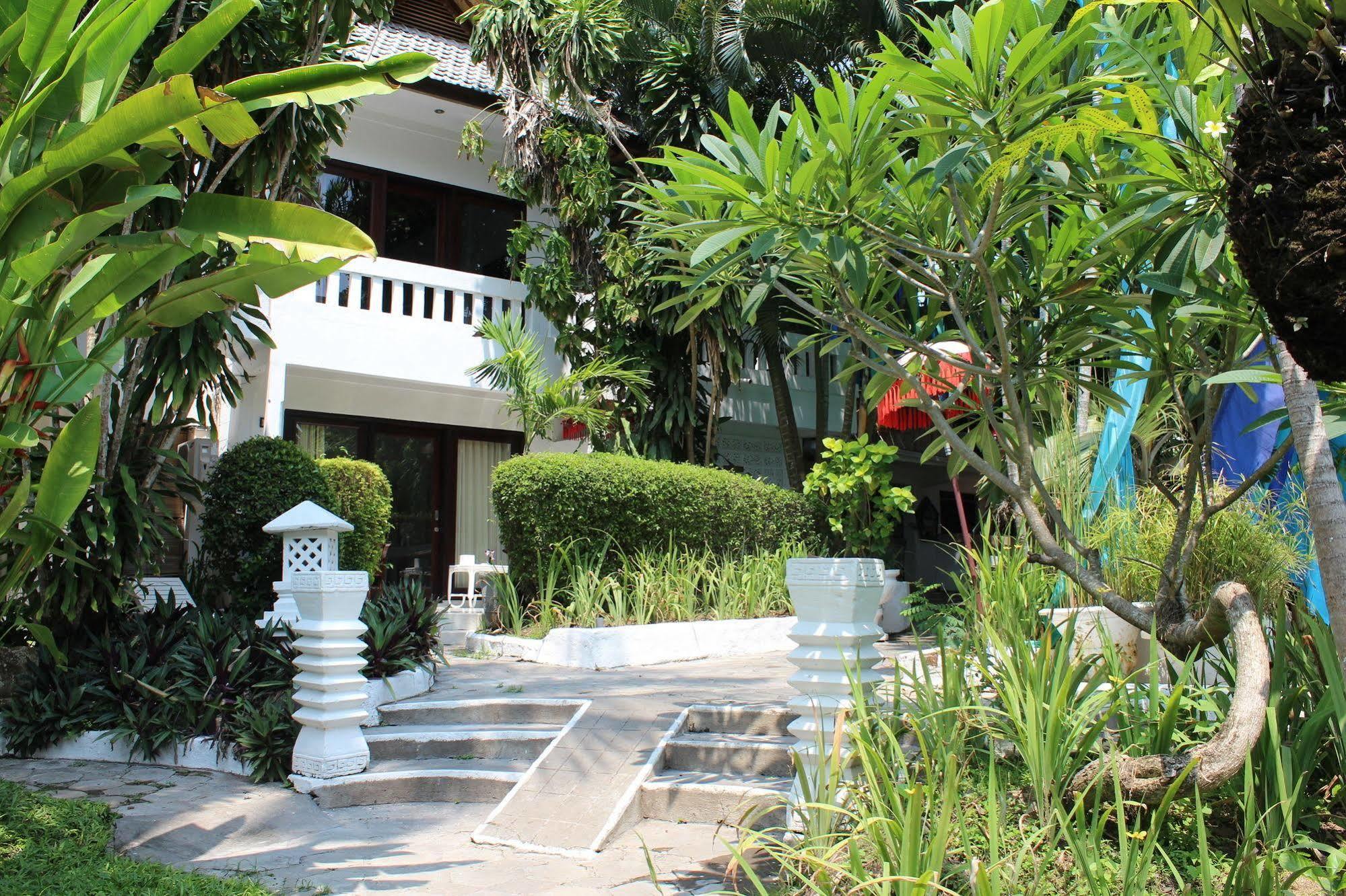 Bali Mystique Hotel & Apartment Семиняк Екстериор снимка