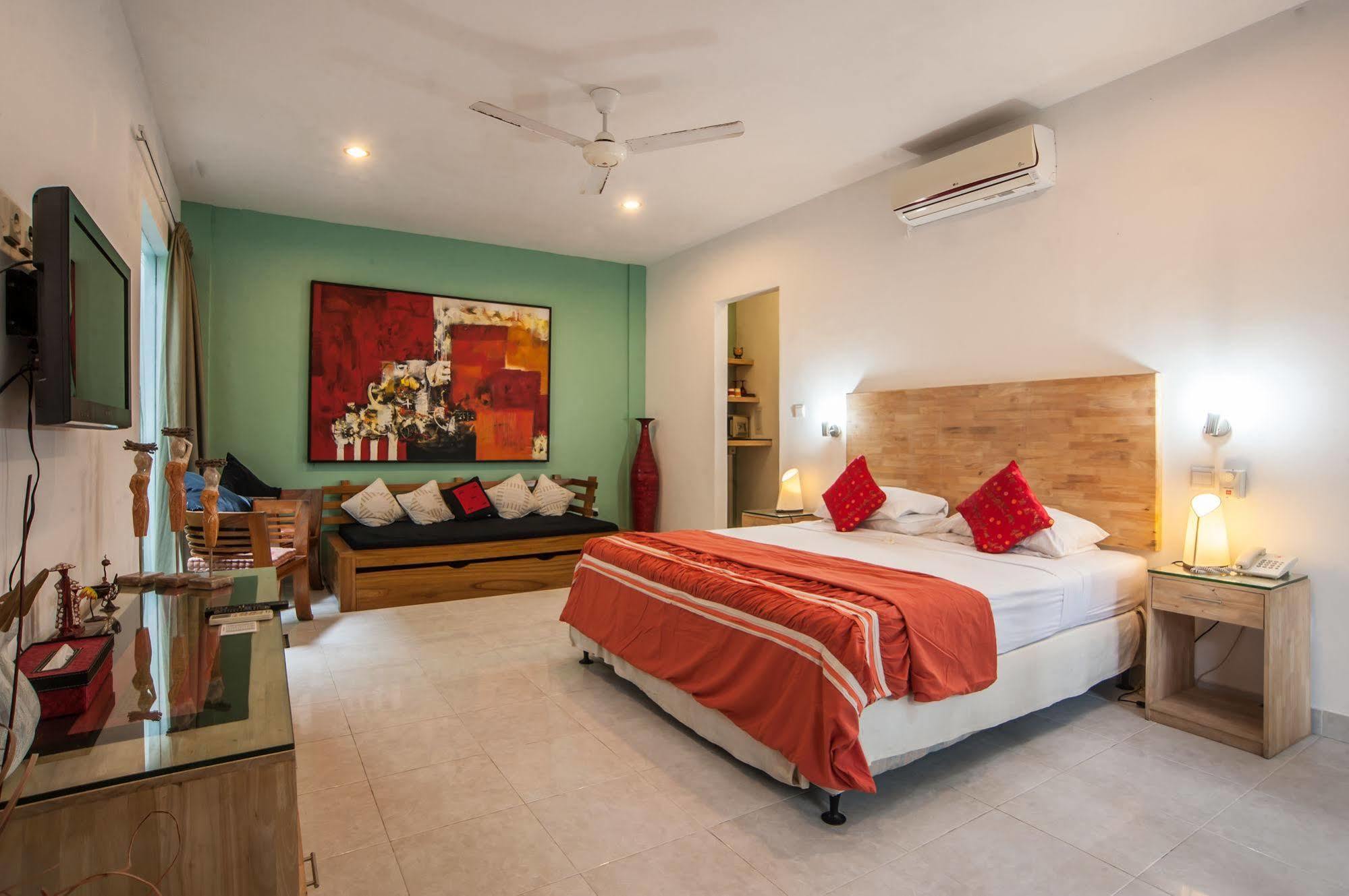 Bali Mystique Hotel & Apartment Семиняк Екстериор снимка